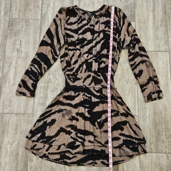 Rails Dress Womens Size XS Jasmine Tiger Stripe Smocked Waist Long Sleeve Tan - Picture 5 of 16